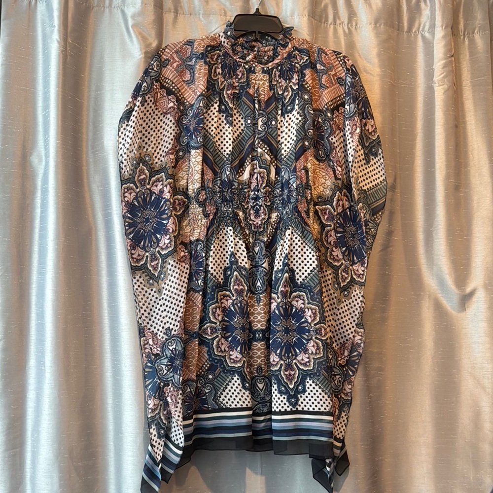 TryB Lilli Floral Dress Size Small